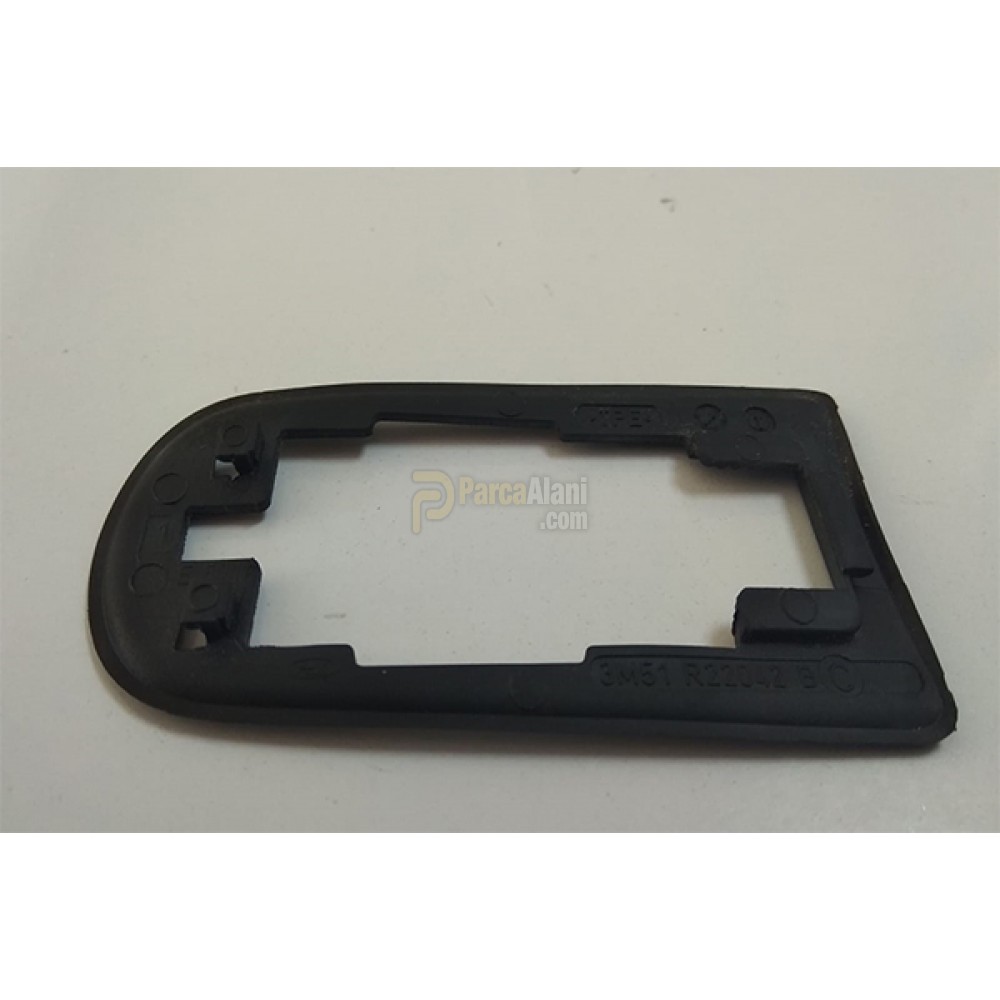 KAPI AÇMA KOLU ALT CONTA FOCUS 04-11 FOMOCO 3M51 R22042 BC