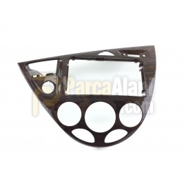 ÖN GÖĞÜS TEYP VE KLİMA ÇERÇEVESİ FOCUS 98-05 AHŞAP FORD OTOSAN 98AB A047A04 DEWSAF